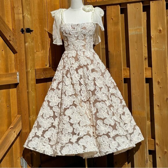 🆕 BRONX & BANCO 🧿 NWOT Sabrina White Bridal Midi Dress, Sz L / US 8 - Picture 6 of 16